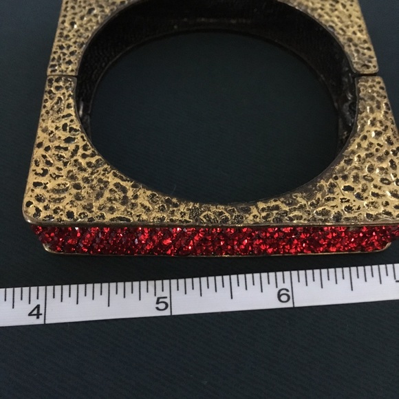 Jewelry Bundle: 8 pieces: 3 Earrings, 1 anklet, 1 ring, 1 bracelet, 1 bangle ✂️ - Picture 15 of 16